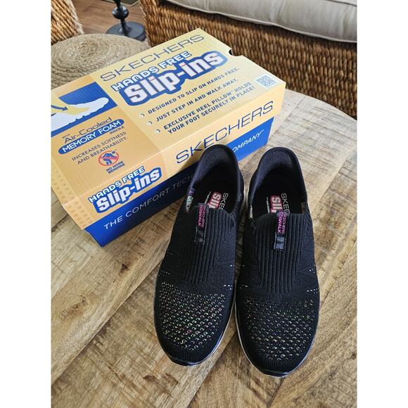 Skechers Go Walk 6 Slip-Ins Women Sz 7 Black Valentina Hands Free Shoes - Picture 1 of 11